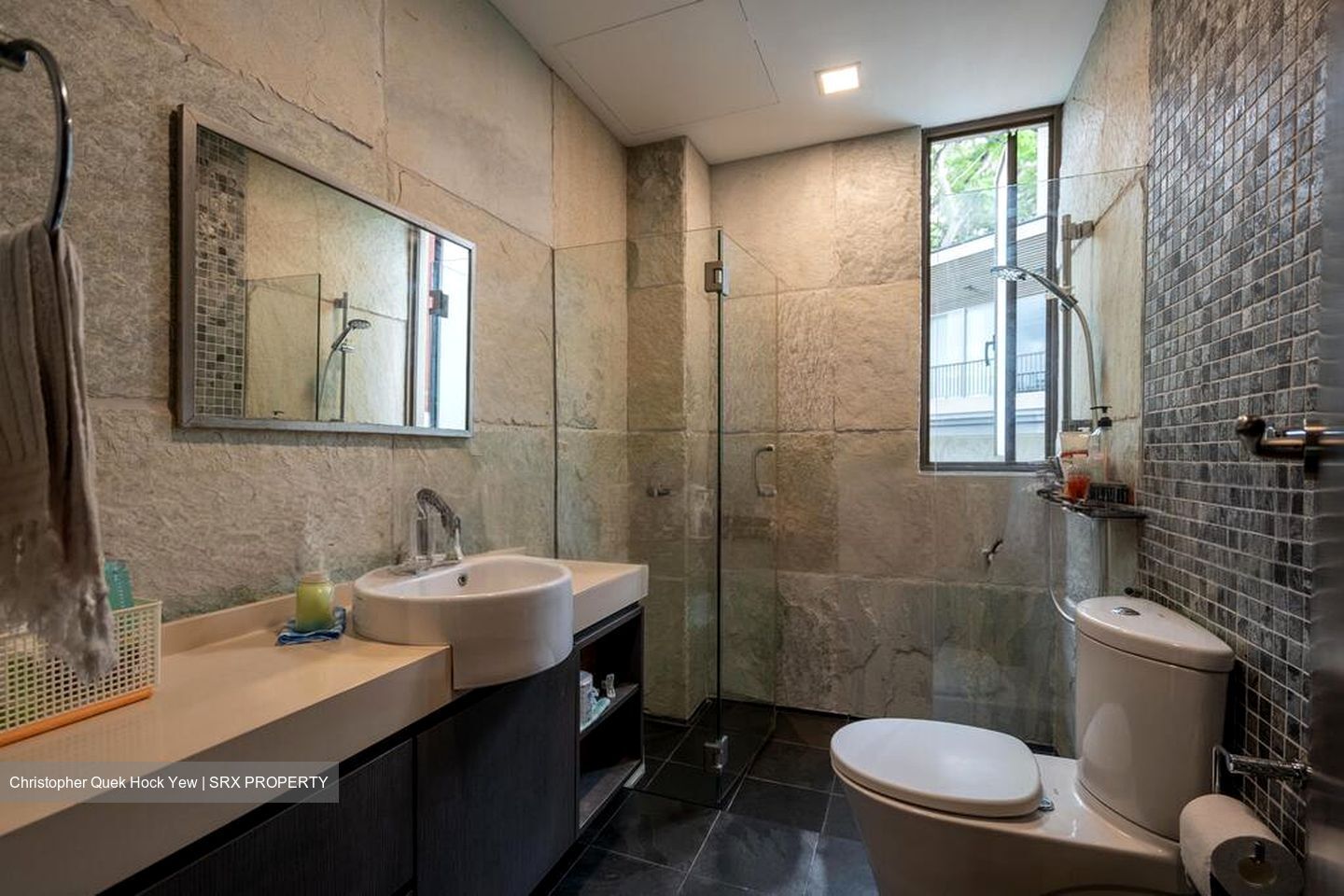 Hillcrest Park (D11), Terrace #577417581